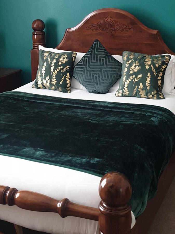 Bed and breakfast The Shakespeare Deluxe And Caribbean Restaurant 3*